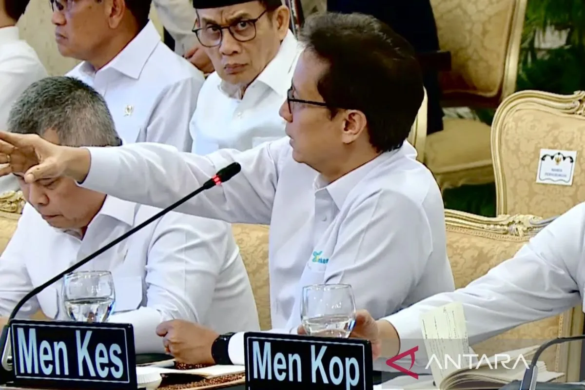 Menkes Lapor Presiden 600 Nakes Segera Berangkat ke Sumatera