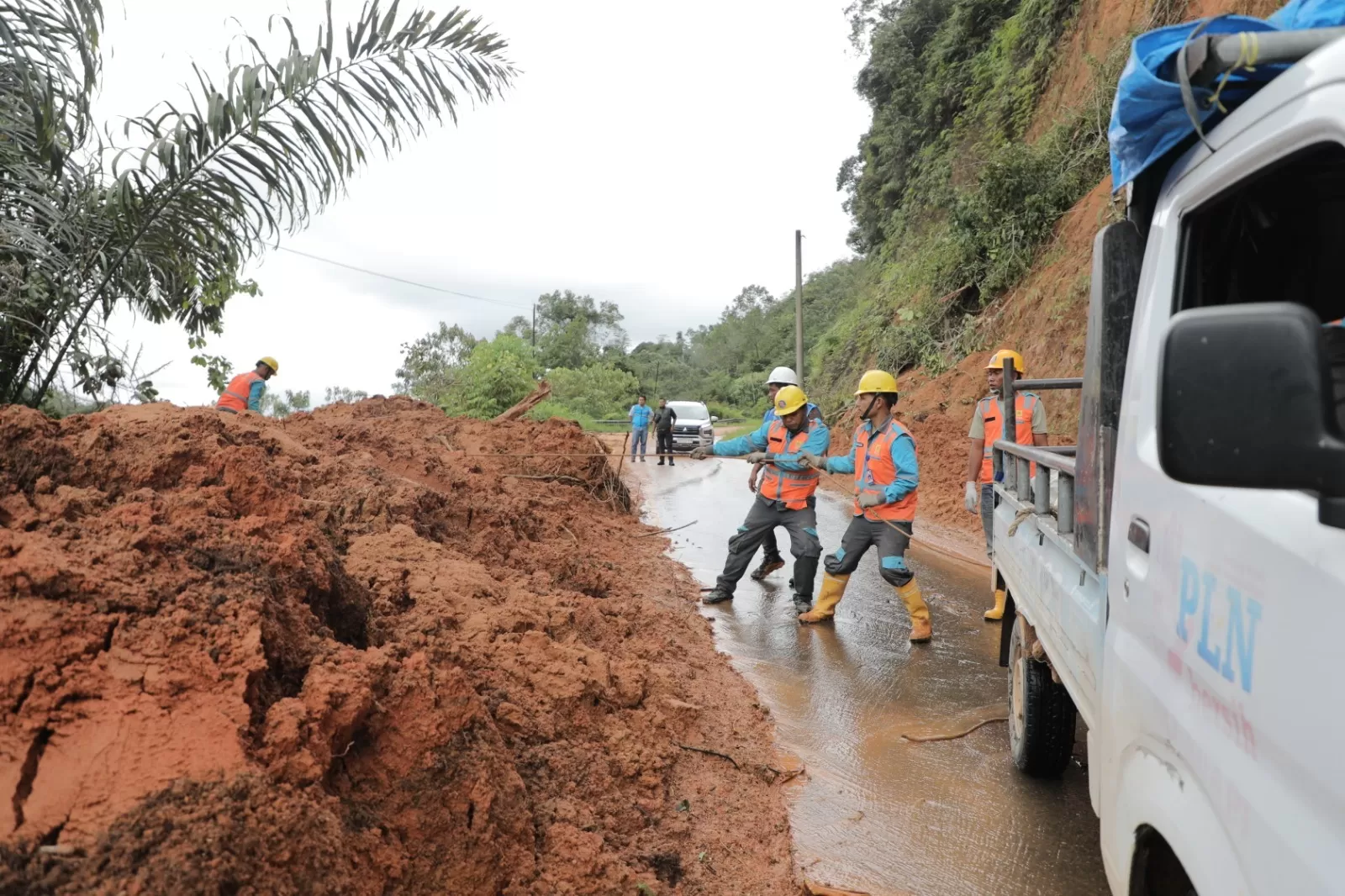 Kolaborasi Instansi Percepat Pemulihan Listrik di Aceh Usai Bencana