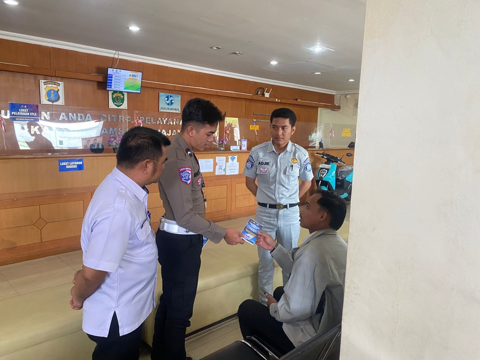 Lewat Aplikasi SIGNAL, Jasa Raharja Dorong Kepatuhan Pajak Kendaraan di Penajam