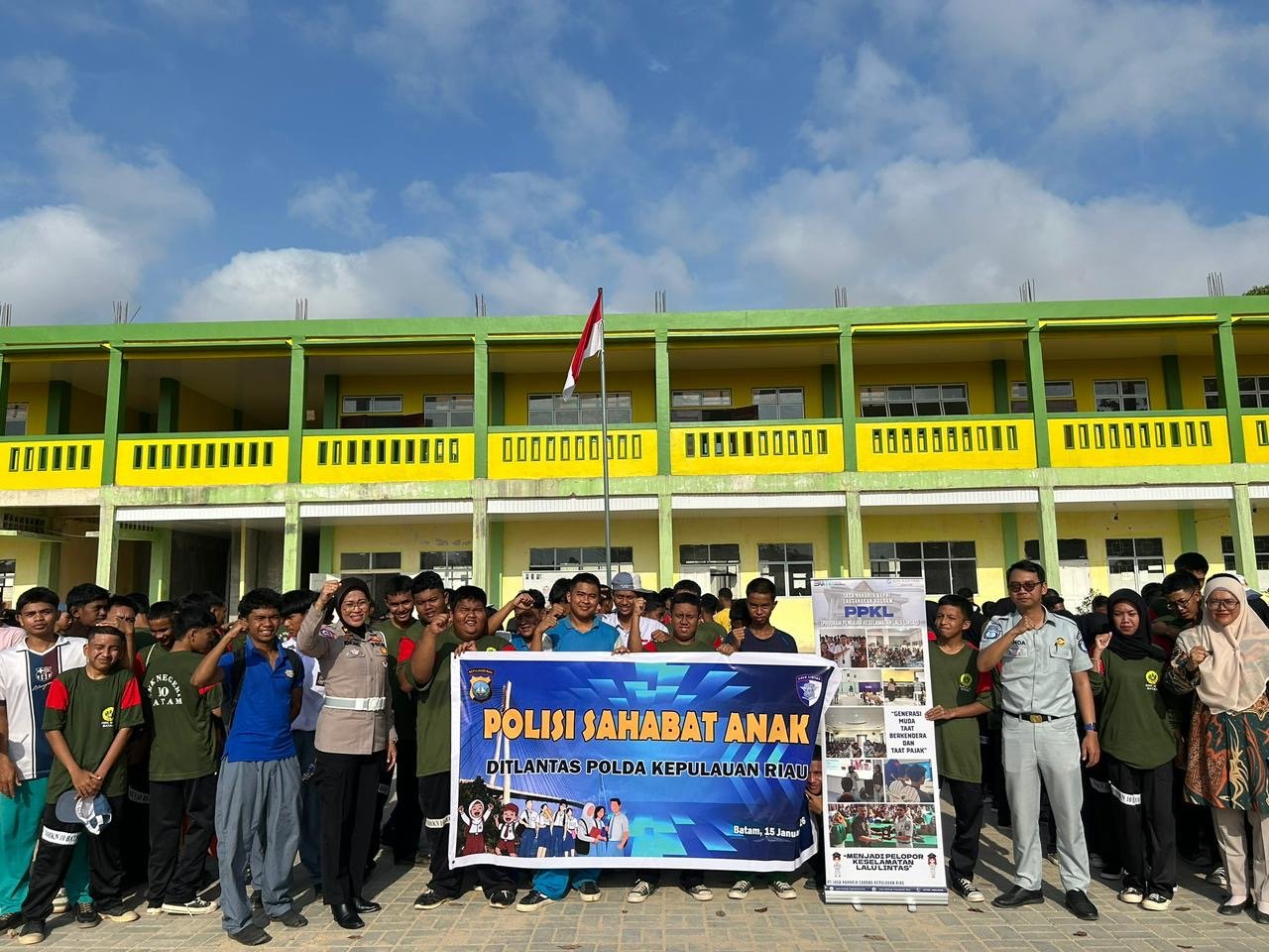 Jasa Raharja dan Polda Kepri Gelar Program PPKL dan Sosialiasasi Keselamatan di SMKN 7 dan SMKN 10 Batam