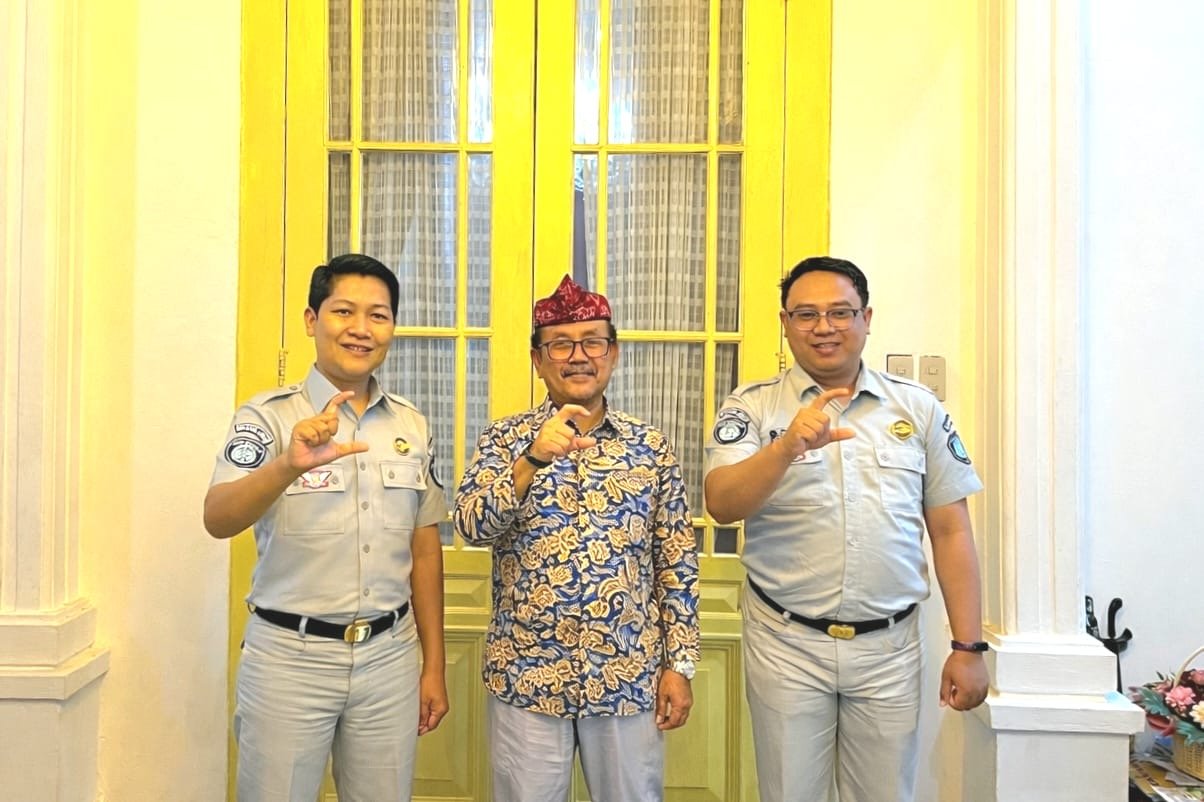 Perkuat Sinergi dan Kolaborasi, Jasa Raharja Cabang Cirebon Audiensi dengan Bupati Kabupaten Cirebon