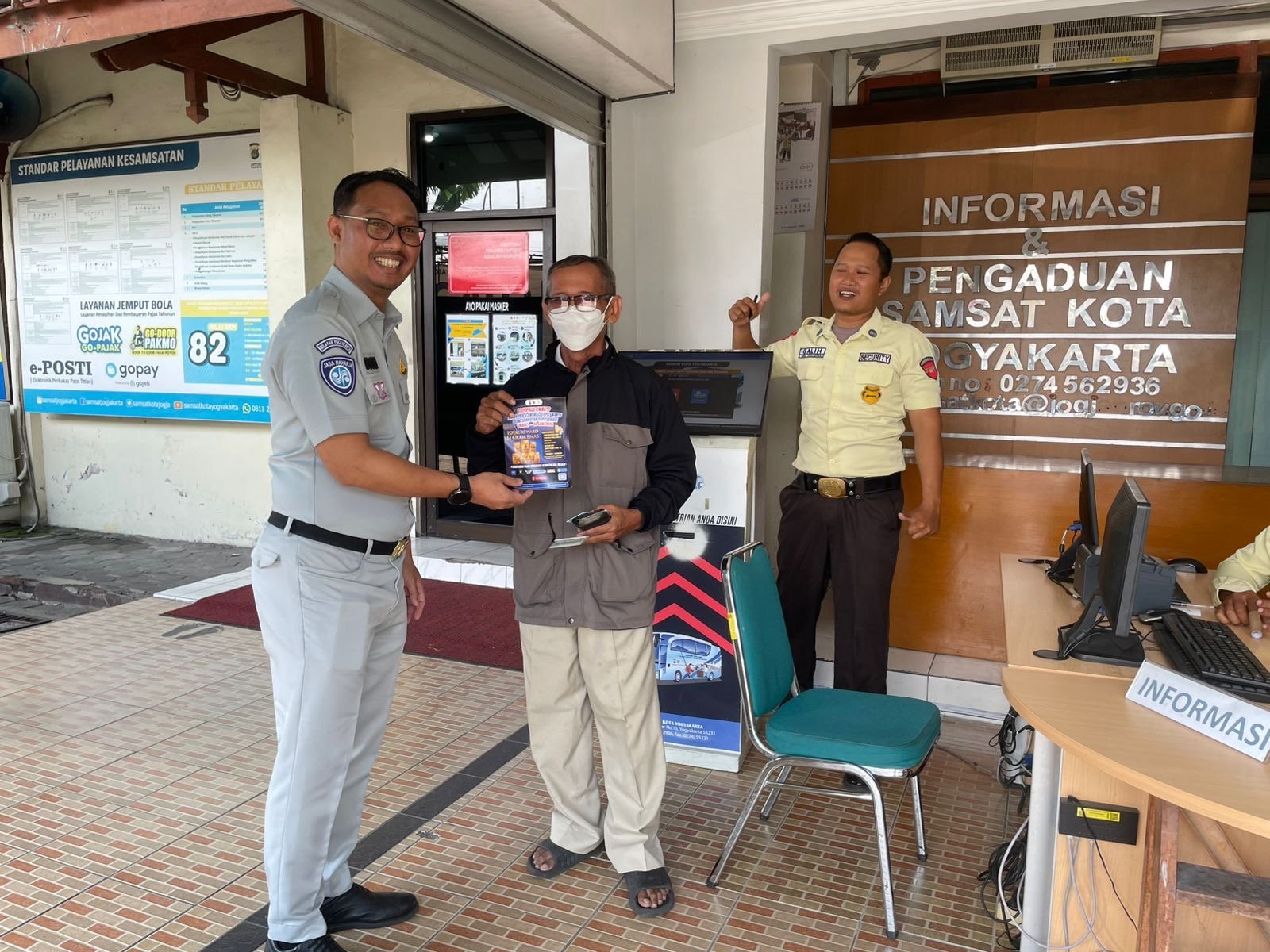 Apresiasi Wajib Pajak Taat, Samsat Kodya Hadirkan Program Reward Emas