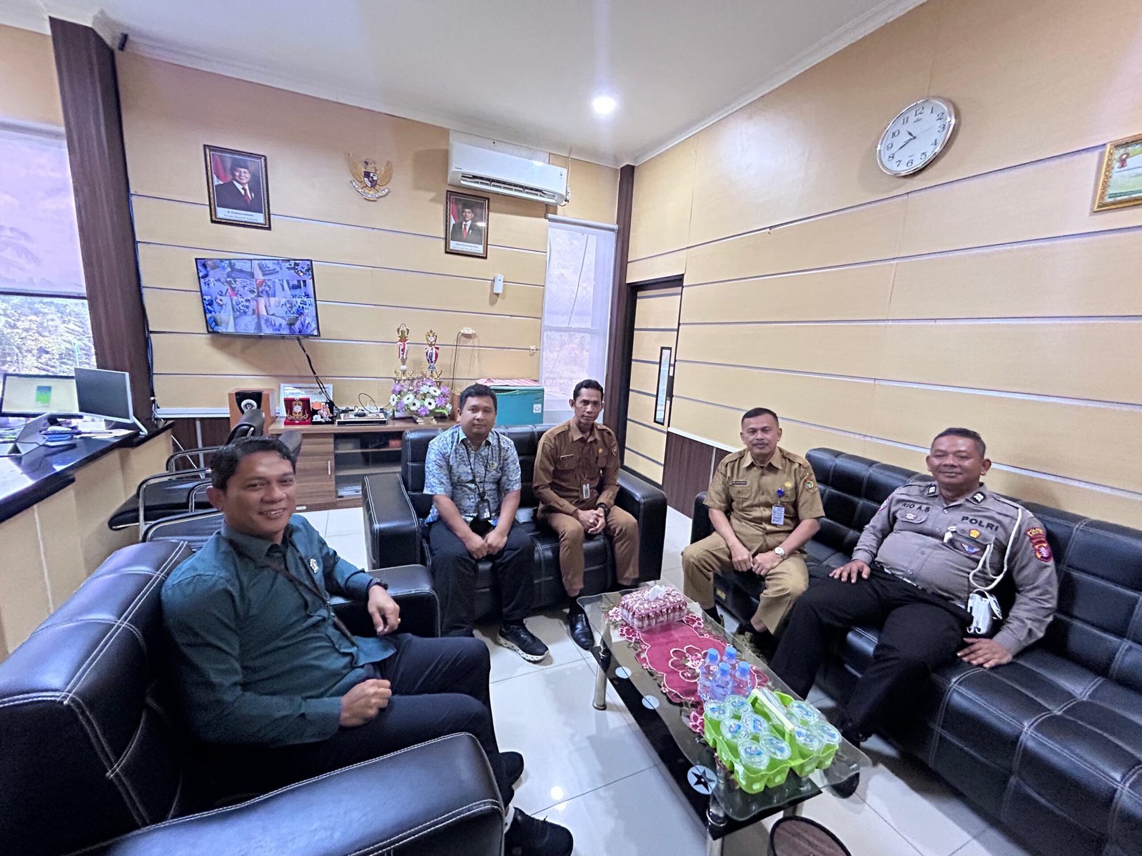 Inovasi Layanan, Samsat Seruyan Dorong Kemudahan Bayar PKB dan SWDKLLJ