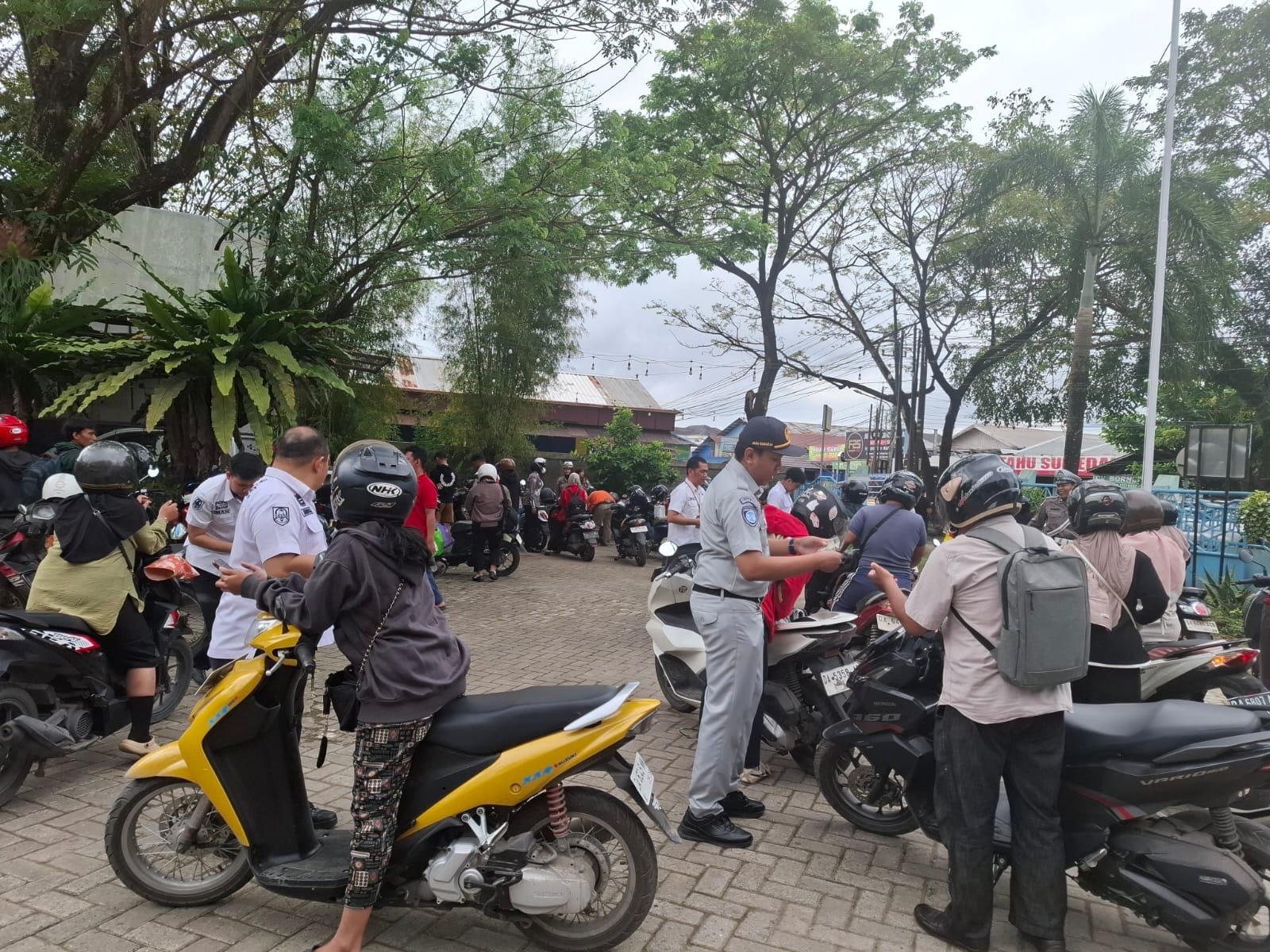 Tim Pembina Samsat Banjarmasin I Sasar Ruang Publik, Kesadaran Taat Pajak Kendaraan Ditingkatkan