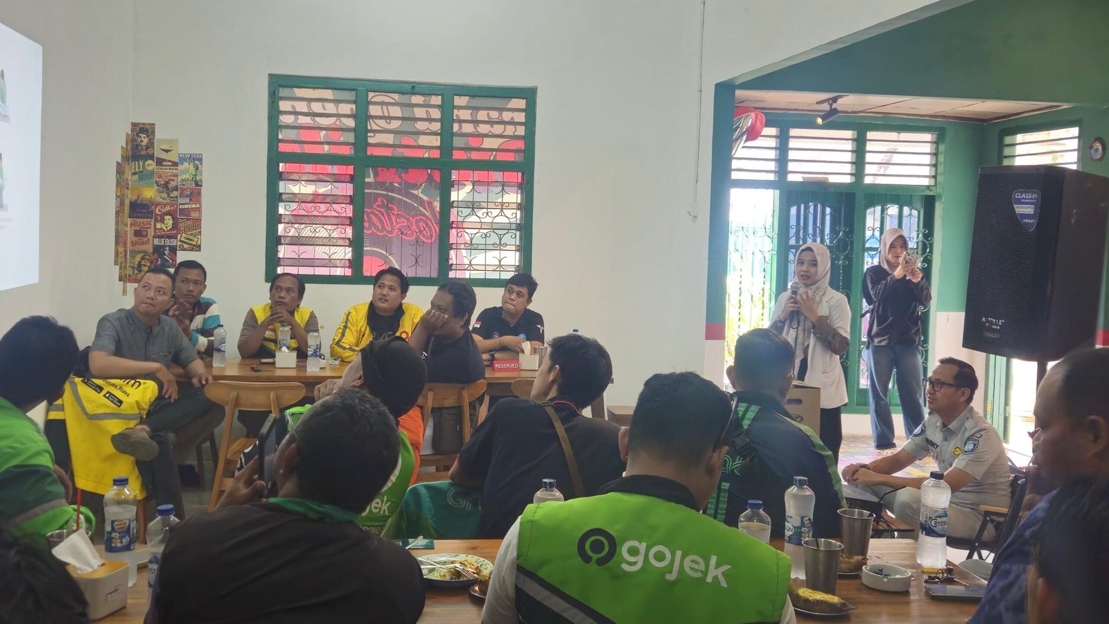 Jasa Raharja Metro Tingkatkan Keselamatan Berkendara melalui Sosialisasi JRKu Lapor Laka dan Pelatihan PPGD bagi Driver Online